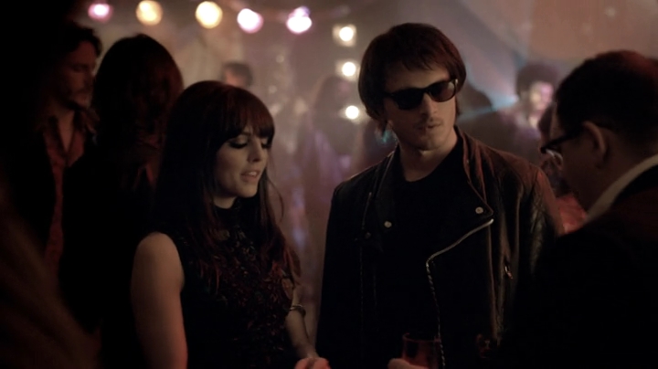VampireDiariesWorld_dot_nl-MrSloane1x04-1027.jpg