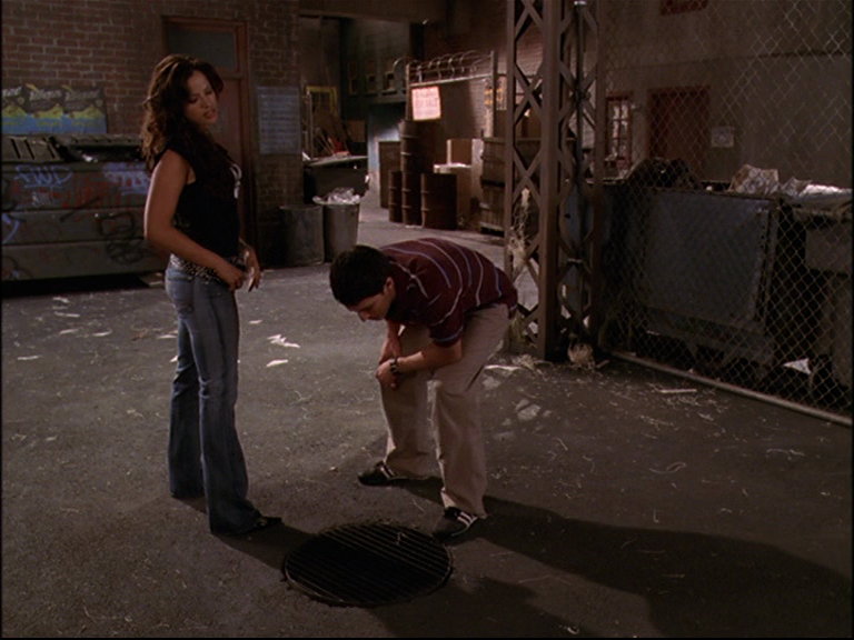 VampireDiariesWorld-dot-org_Charmed8x02MaliceInWonderland_Captures00051.png