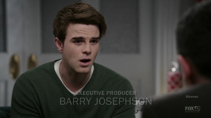 VampireDiariesWorld-dot-org_Bones10x120450.jpg VampireDiariesWorld-dot-org_Bones10x120450.jpg