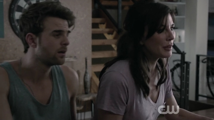 VampireDiariesWorld-dot-nl_SignificantMother-1x02-0056.jpg