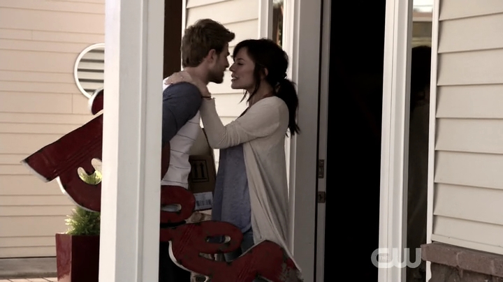 VampireDiariesWorld-dot-nl_SignificantMother-1x09-1146.jpg