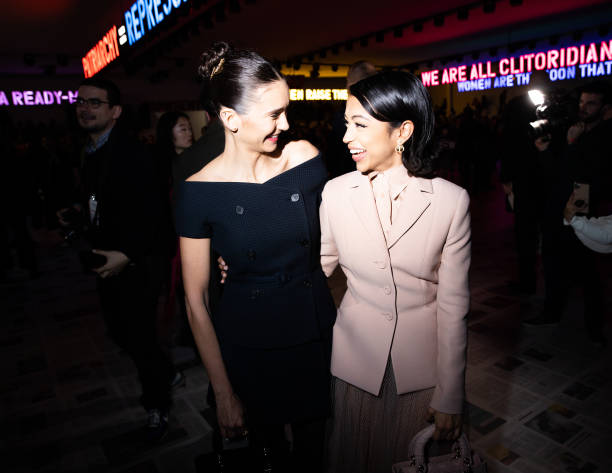 backstage003.jpg backstage003.jpg