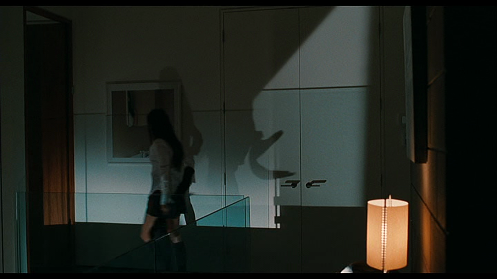VampireDiariesWorld-dot-org_Chloe_Captures00011.png