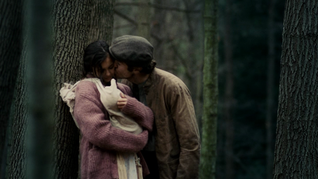 vampirediariesworld_dot_org--ThePoet01425.png