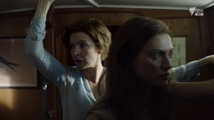 VampireDiariesWorld-dot-nl_SafeHarbour1x01-0563.jpg
