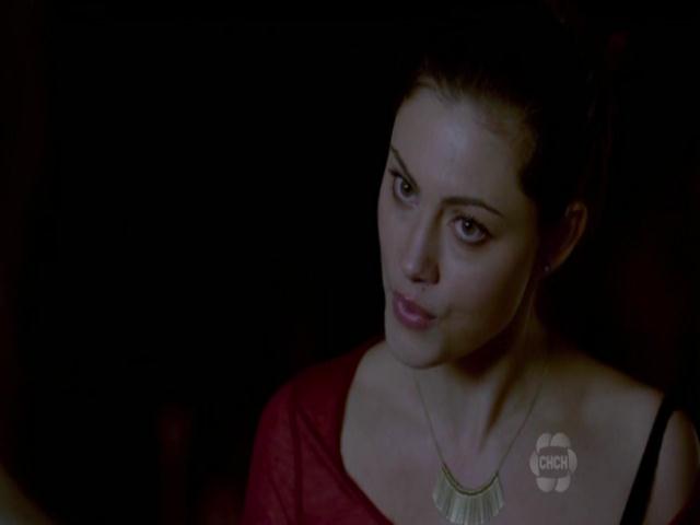 VampireDiariesWorld-dot-org_TheSecretCircle-S01E01-0551.jpg