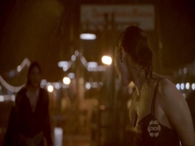 VampireDiariesWorld-dot-org_TheSecretCircle-S01E01-1519.jpg