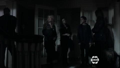 VampireDiariesWorld-dot-org_TheSecretCircle-S01E08-0571.jpg