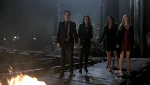 VampireDiariesWorld-dot-org_TheSecretCircle-S01E09-2267.jpg