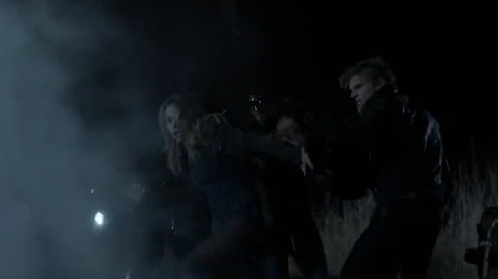 VampireDiariesWorld-dot-org_TheSecretCircle-S01E18-1075.jpg