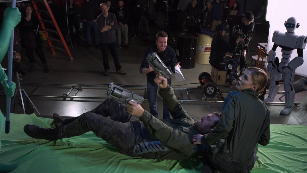 VampireDiariesWorld-dot-nl_AndroidEmployed1x03-0342.jpg