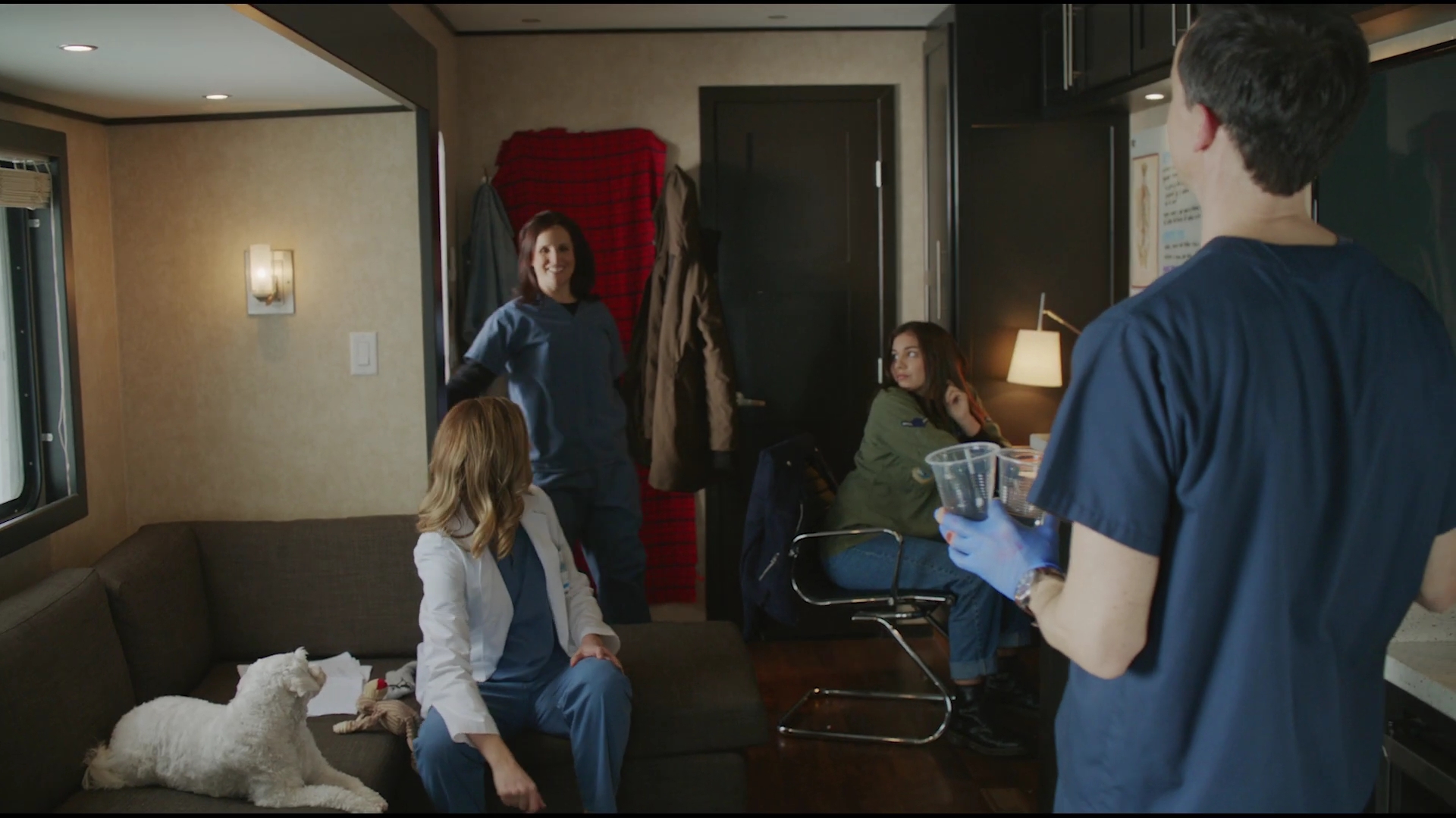 VampireDiariesWorld-dot-nl_HospitalShow1x04-0222.jpg