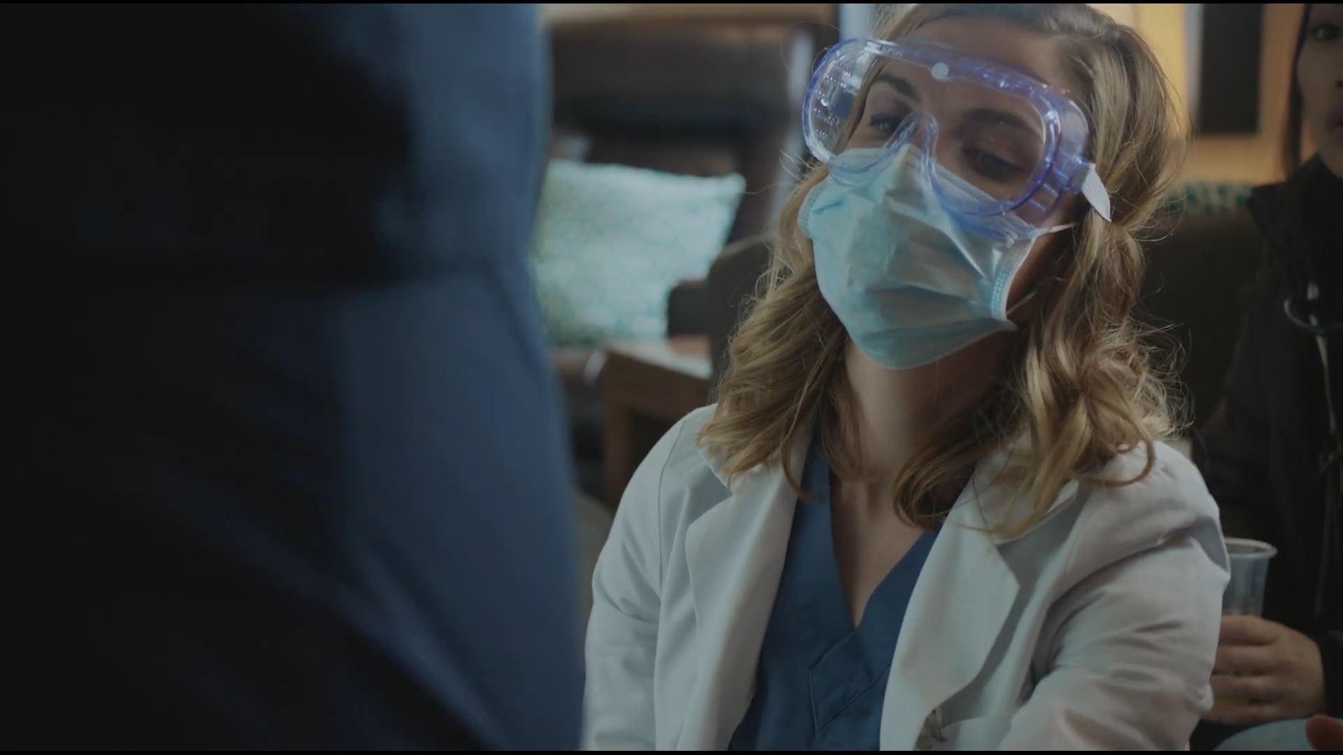VampireDiariesWorld-dot-nl_HospitalShow1x04-0265.jpg