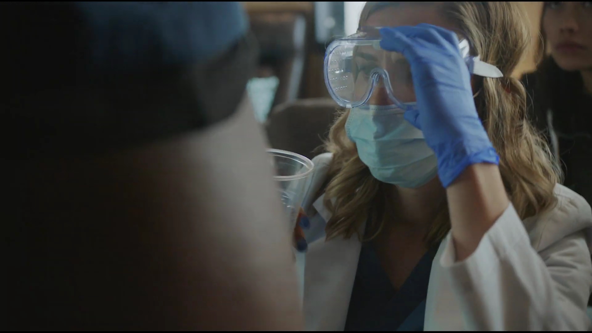 VampireDiariesWorld-dot-nl_HospitalShow1x04-0299.jpg