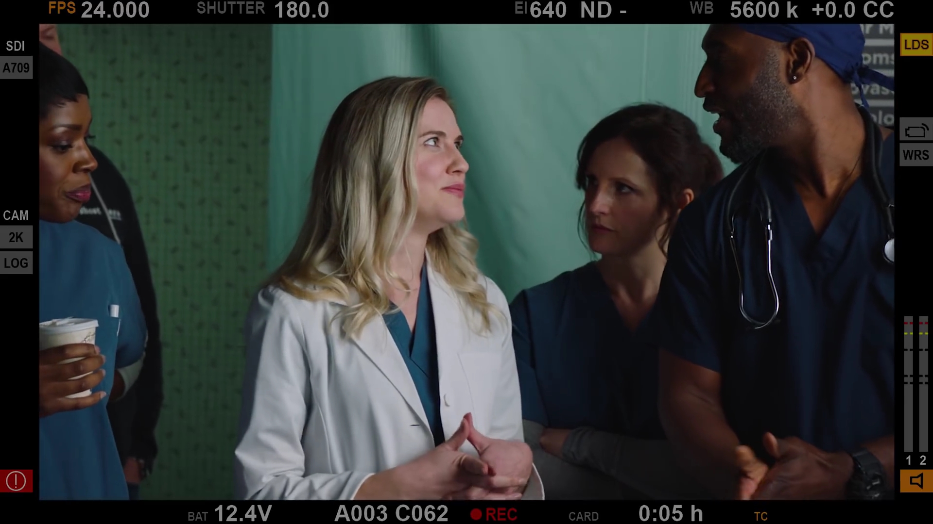VampireDiariesWorld-dot-NL_HospitalShow-trailer0762.jpg