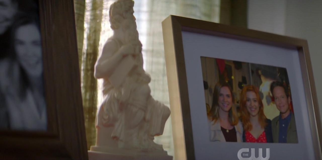 VampireDiariesWorld-dot-nl-NancyDrew1x01-2118.jpg