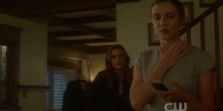 VampireDiariesWorld-dot-nl-NancyDrew1x13-3557.jpg