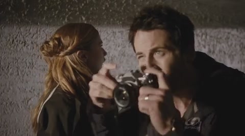 VampireDiariesWorld-dot-org_PrimevalNewWorldS01E01-0937.jpg