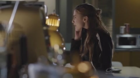 VampireDiariesWorld-dot-org_PrimevalNewWorldS01E01-1132.jpg VampireDiariesWorld-dot-org_PrimevalNewWorldS01E01-1132.jpg