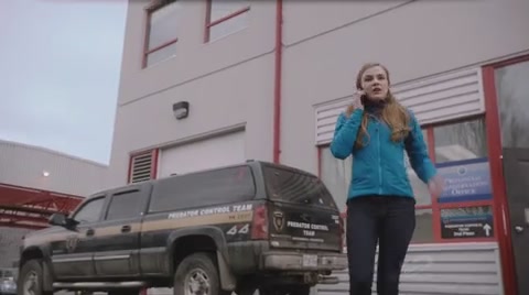 VampireDiariesWorld-dot-org_PrimevalNewWorldS01E02-0197.jpg