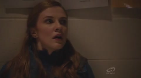 VampireDiariesWorld-dot-org_PrimevalNewWorldS01E02-2015.jpg