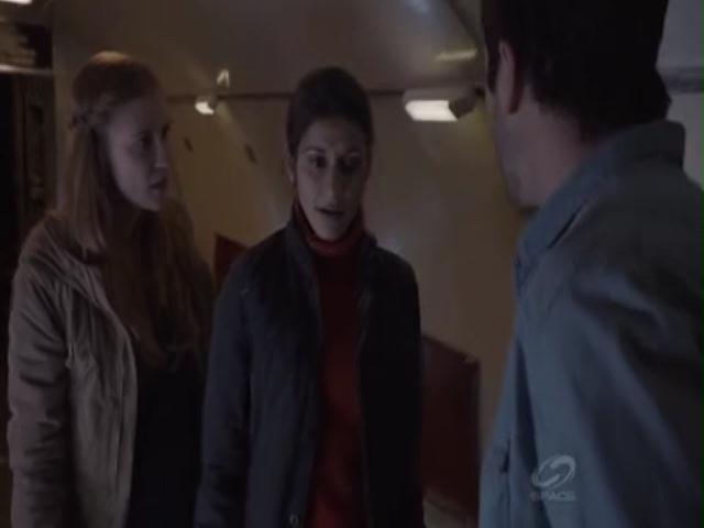 VampireDiariesWorld-dot-org_PrimevalNewWorldS01E03-1672.jpg