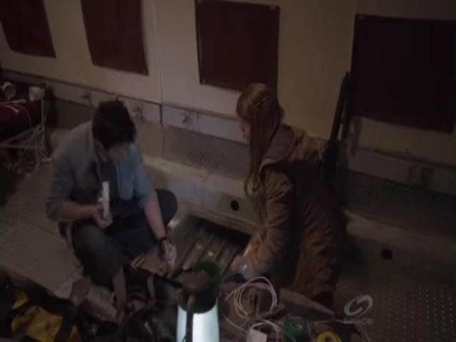 VampireDiariesWorld-dot-org_PrimevalNewWorldS01E03-1851.jpg VampireDiariesWorld-dot-org_PrimevalNewWorldS01E03-1851.jpg