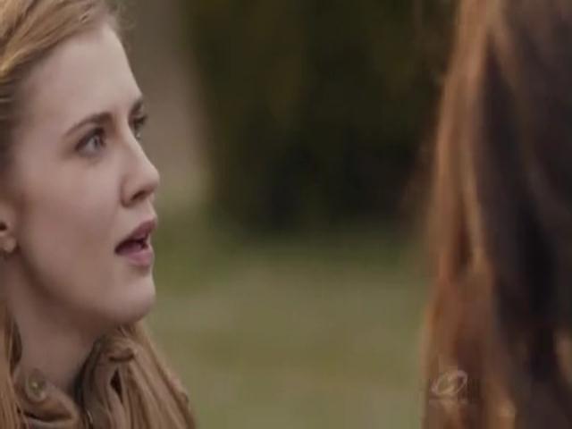 VampireDiariesWorld-dot-org_PrimevalNewWorldS01E03-2510.jpg