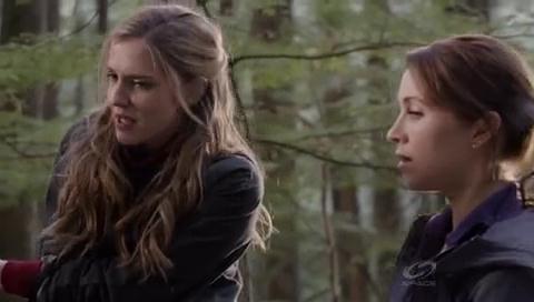 VampireDiariesWorld-dot-org_PrimevalNewWorld-1x07-2253.jpg