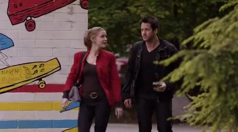 VampireDiariesWorld-dot-org_PrimevalNewWorld-1x09-0327.jpg