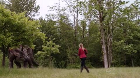 VampireDiariesWorld-dot-org_PrimevalNewWorld-1x09-1449.jpg