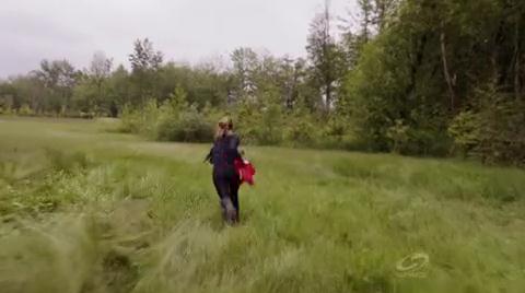 VampireDiariesWorld-dot-org_PrimevalNewWorld-1x09-2101.jpg