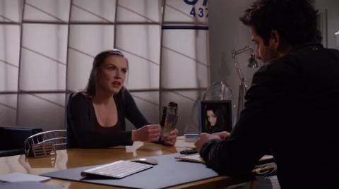 VampireDiariesWorld-dot-org_PrimevalNewWorld-1x09-2466.jpg