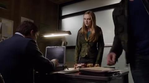 VampireDiariesWorld-dot-org_PrimevalNewWorld-1x10-0853.jpg