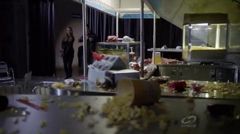 VampireDiariesWorld-dot-org_PrimevalNewWorld-1x10-1810.jpg