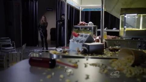 VampireDiariesWorld-dot-org_PrimevalNewWorld-1x10-1812.jpg