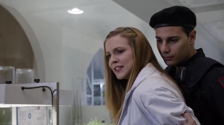 VampireDiariesWorld-dot-org_PrimevalNewWorld-1x11-2346.jpg