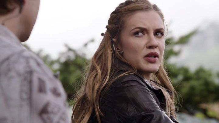 VampireDiariesWorld-dot-org_PrimevalNewWorld-1x12-1280.jpg