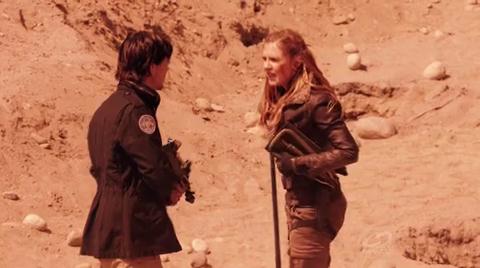 VampireDiariesWorld-dot-org_PrimevalNewWorldS01E13-0507.jpg