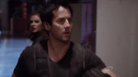 VampireDiariesWorld-dot-org_PrimevalNewWorldS01E13-1099.jpg