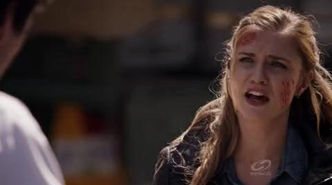 VampireDiariesWorld-dot-org_PrimevalNewWorldS01E13-1484.jpg