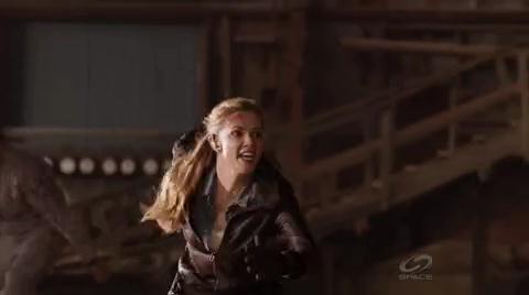 VampireDiariesWorld-dot-org_PrimevalNewWorldS01E13-2331.jpg