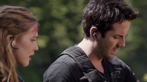 VampireDiariesWorld-dot-org_PrimevalNewWorldS01E13-2381.jpg