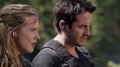 VampireDiariesWorld-dot-org_PrimevalNewWorldS01E13-2383.jpg
