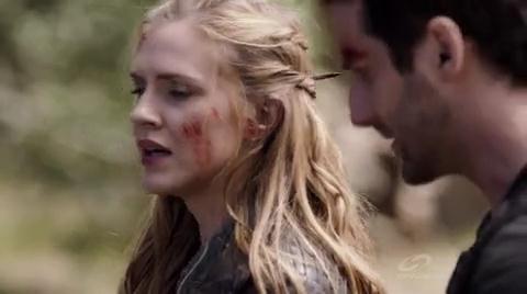 VampireDiariesWorld-dot-org_PrimevalNewWorldS01E13-2388.jpg