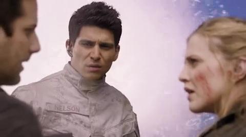VampireDiariesWorld-dot-org_PrimevalNewWorldS01E13-2398.jpg