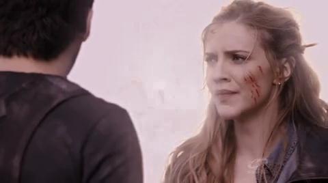 VampireDiariesWorld-dot-org_PrimevalNewWorldS01E13-2450.jpg