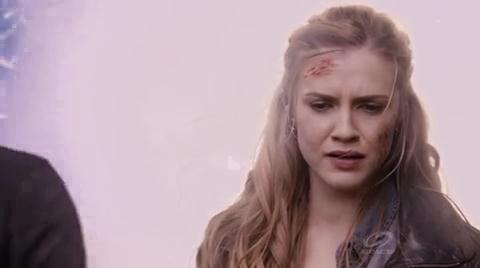 VampireDiariesWorld-dot-org_PrimevalNewWorldS01E13-2457.jpg