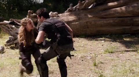 VampireDiariesWorld-dot-org_PrimevalNewWorldS01E13-2512.jpg VampireDiariesWorld-dot-org_PrimevalNewWorldS01E13-2512.jpg