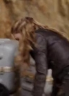 VampireDiariesWorld-dot-org_PrimevalNewWorldS01E13-0411.jpg